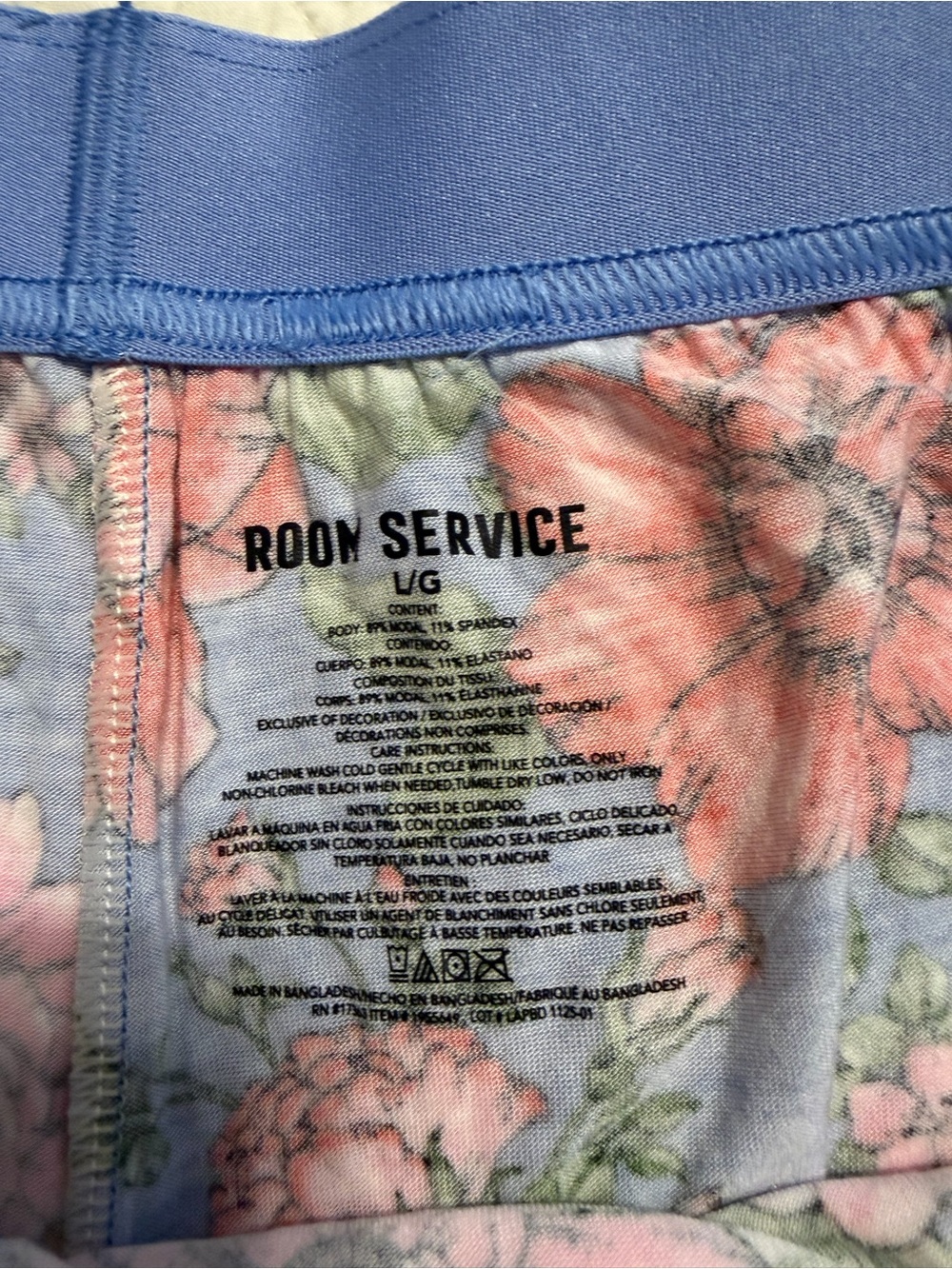 3 Room Service -Women's Navy, Floral, and Pink Lounge/ PJ Shorts - Large - Picture 8 of 10